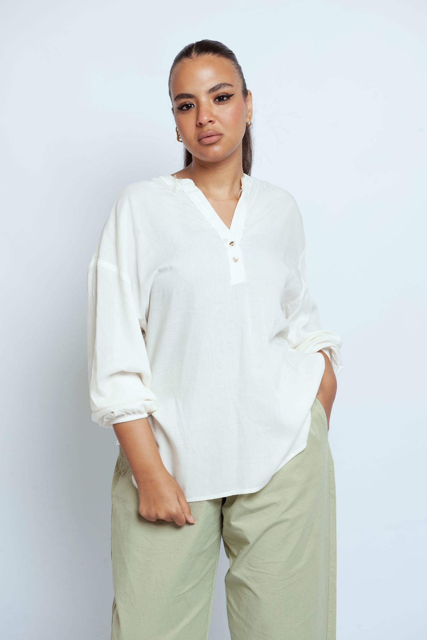 Ofite V Blouse